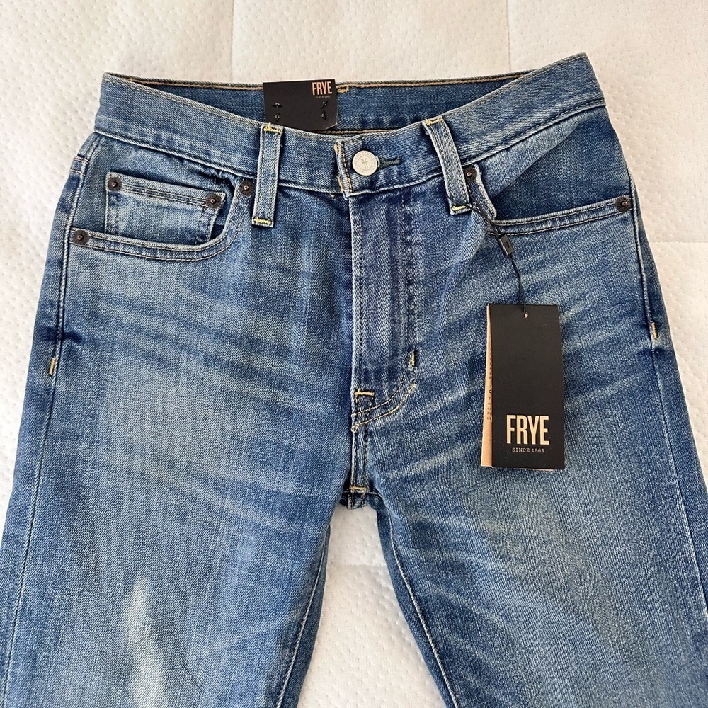 FRYE NWT Sienna Cropped Skinny Jeans Size 25 - Picture 2 of 7